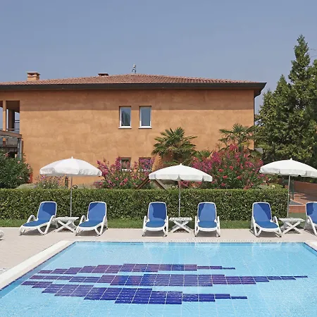 מלון Caesius Thermae & 4*