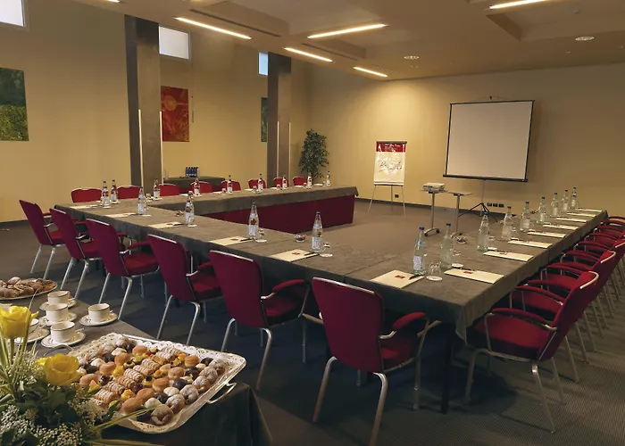 מלון Caesius Thermae & 4*